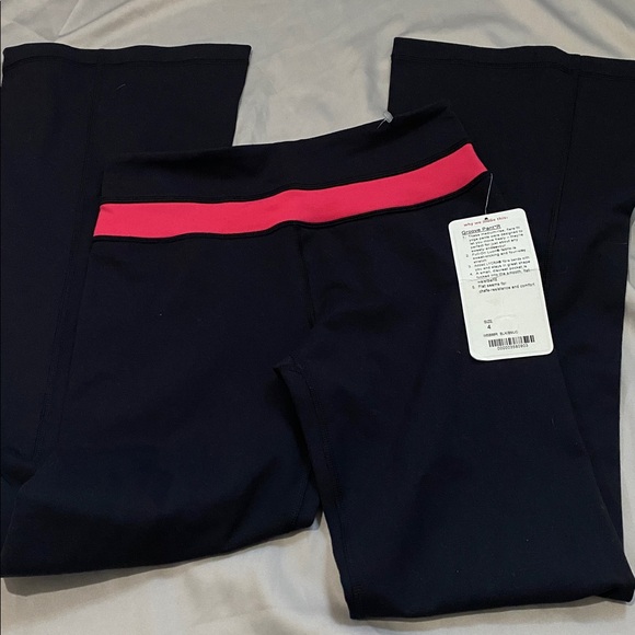 Lululemon Groove Pant *Full-On Luon Sz 4 - Picture 8 of 9